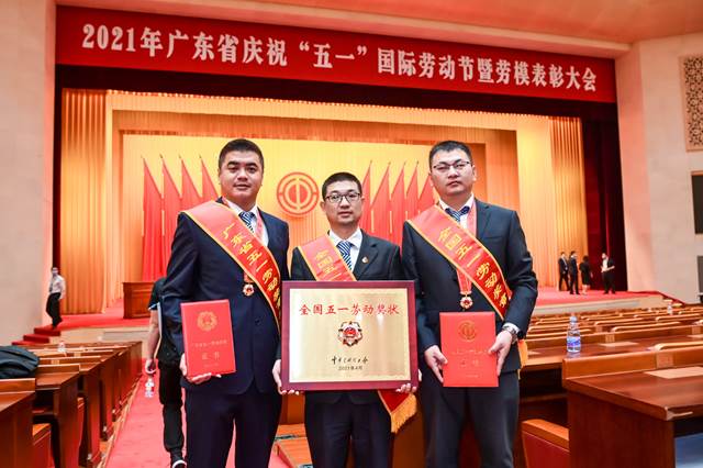 119886e16ed24a027ac7a5962de29d3