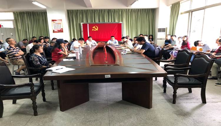 说明: 27cc1b12346a7a7d54ddc5f21bb3b75